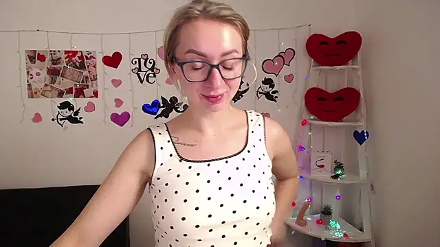 VasilisaSii online show from February 5, 2025, 9:25 am