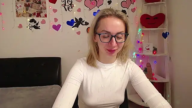 VasilisaSii online show from February 8, 2025, 3:53 pm