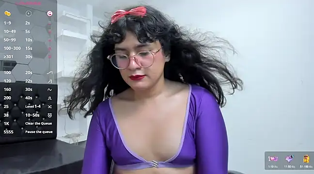 Elith Berry69 online show from March 13, 2025, 12:05 am