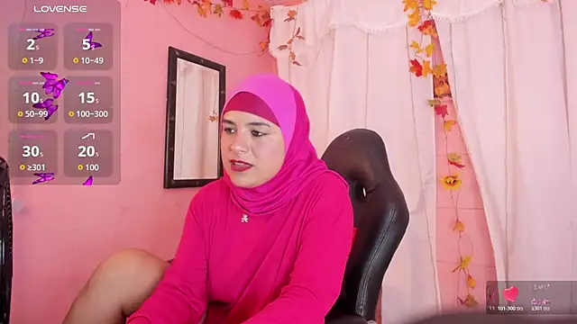 AliaAsad online show from November 7, 2025, 12:38 pm