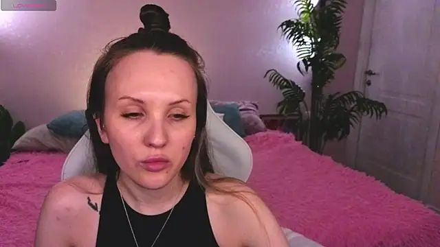 Snapshot of Wendy_mm chatting on April 24, 2026, 9:34 am Wendy mm online show from April 24, 2026, 9:34 am