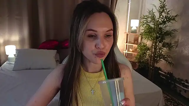 Snapshot of Wendy_mm chatting on May 7, 2026, 9:47 am Wendy mm online show from May 7, 2026, 9:47 am