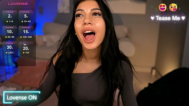 BetsyGonzale online show from February 26, 2025, 10:15 am