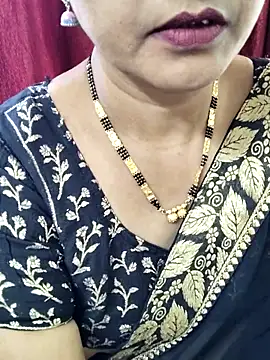 anuradha1432 online show from December 14, 2025, 10:20 am