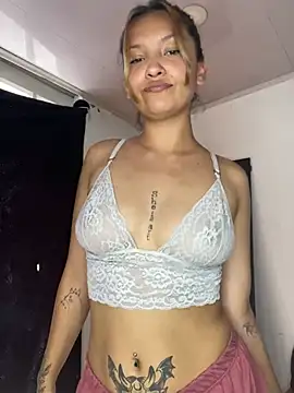 baby lizy online show from March 9, 2025, 7:15 pm