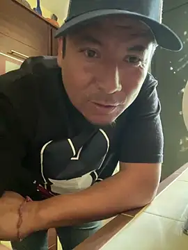 Snapshot of CBaizon chatting on February 12, 2025, 5:48 pm CBaizon online show from February 12, 2025, 5:48 pm