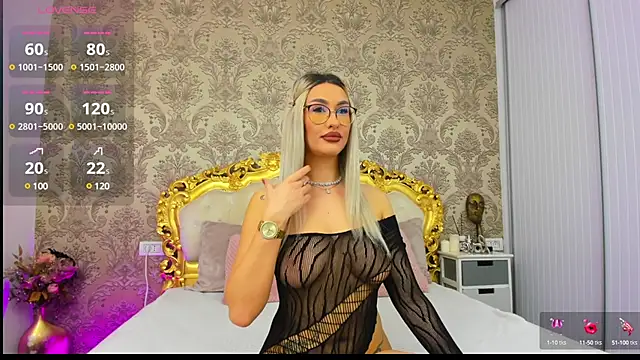 JulieBigAssx online show from February 7, 2025, 6:13 pm