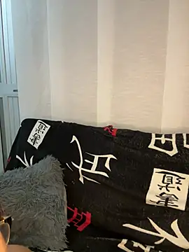 Snapshot of camianddanna chatting on December 25, 2024, 1:42 am camianddanna online show from December 25, 2024, 1:42 am