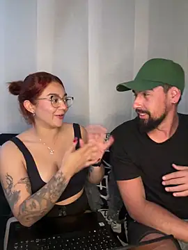 Snapshot of camianddanna chatting on December 25, 2024, 11:53 pm camianddanna online show from December 25, 2024, 11:53 pm