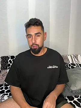 Snapshot of camianddanna chatting on January 25, 2025, 3:09 am camianddanna online show from January 25, 2025, 3:09 am