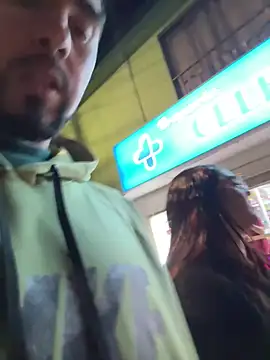 Snapshot of camianddanna chatting on March 20, 2025, 1:24 am camianddanna online show from March 20, 2025, 1:24 am