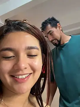 Snapshot of camianddanna chatting on March 21, 2025, 3:22 am camianddanna online show from March 21, 2025, 3:22 am