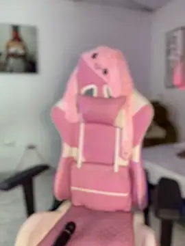 Snapshot of ashlyrey-1 chatting on October 16, 2025, 10:33 pm ashlyrey-1 online show from October 16, 2025, 10:33 pm