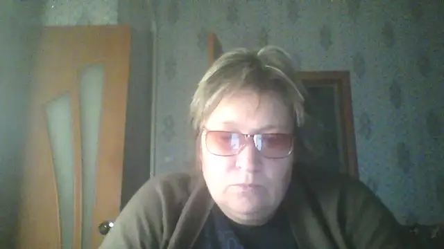 Snapshot of MelanieCold467 chatting on September 30, 2025, 5:23 am MelanieCold467 online show from September 30, 2025, 5:23 am