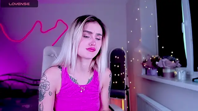  Ravenaa online show from December 7, 2024, 12:56 pm