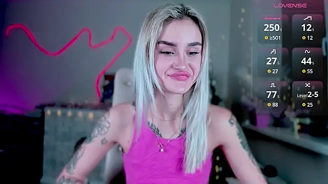  Ravenaa online show from December 15, 2024, 3:31 pm