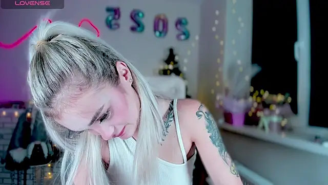  Ravenaa online show from December 23, 2024, 7:09 pm