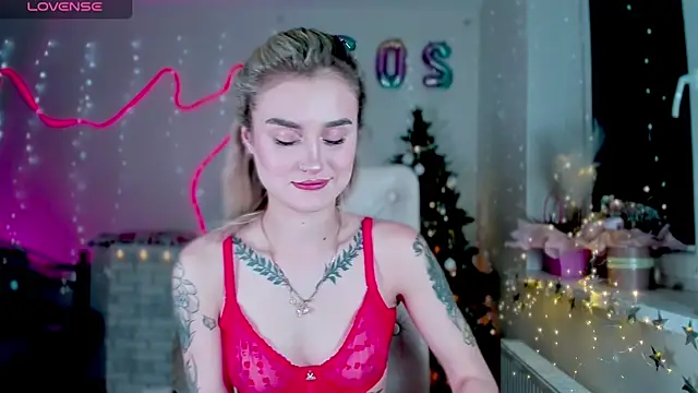  Ravenaa online show from January 6, 2025, 4:44 pm