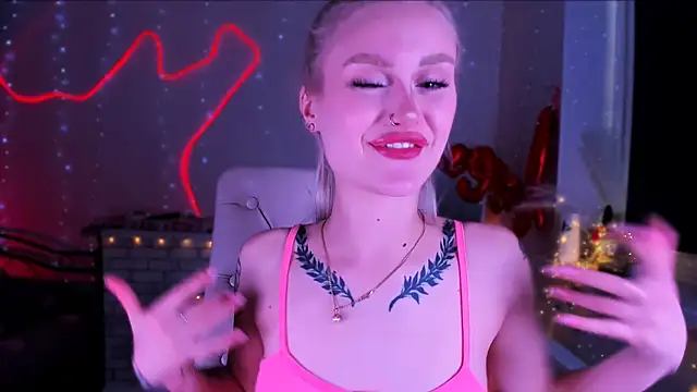  Ravenaa online show from March 20, 2025, 1:15 pm