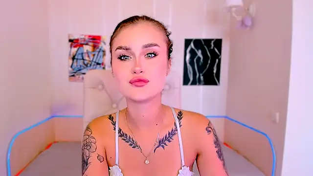  Ravenaa online show from September 22, 2025, 7:21 am