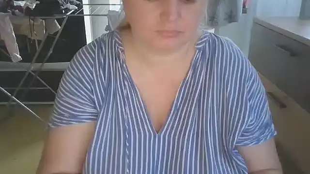 Meliss Official9 online show from March 3, 2025, 6:15 am