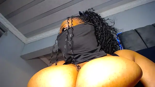 Snapshot of XPanther_24 chatting on February 22, 2026, 6:02 am XPanther 24 online show from February 22, 2026, 6:02 am