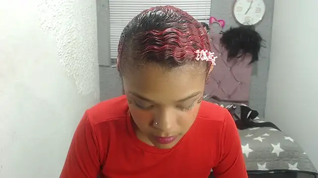 vainillaplaypussy online show from January 22, 2025, 7:56 pm