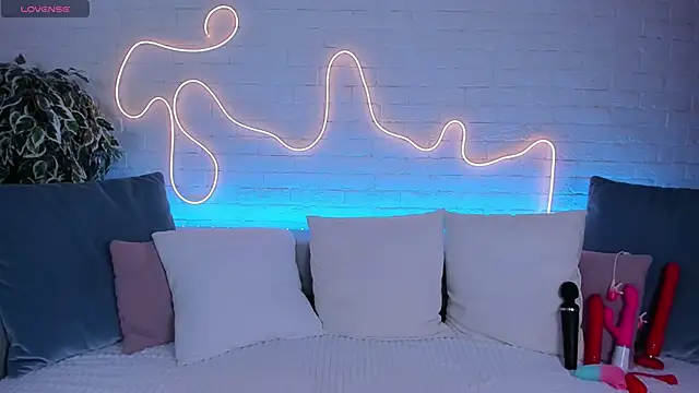 rossy babe  online show from February 24, 2025, 12:20 am