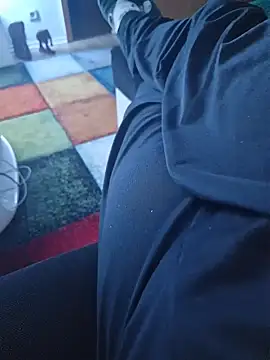 Warumnicht1980 online show from November 8, 2025, 5:18 am