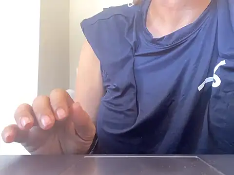 Snapshot of Biaangel34 chatting on February 18, 2025, 1:55 pm Biaangel34 online show from February 18, 2025, 1:55 pm