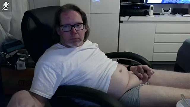 Snapshot of VSteph chatting on May 8, 2026, 12:16 am VSteph online show from May 8, 2026, 12:16 am