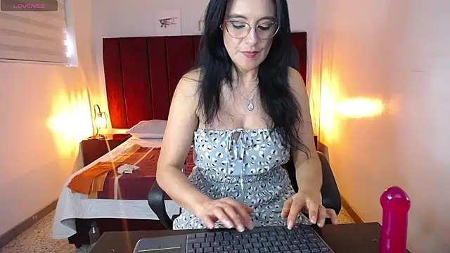 Zuzana21 online show from February 10, 2025, 4:47 pm