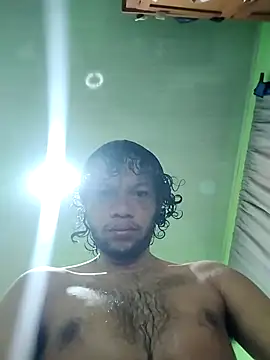 Zombra 42 online show from April 13, 2026, 6:13 pm