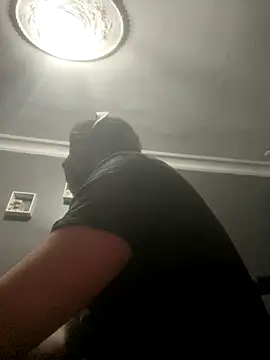 Choco3838 online show from November 27, 2025, 8:22 pm