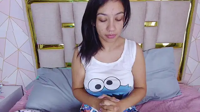 Snapshot of nina_carther chatting on May 19, 2026, 11:05 am nina carther online show from May 19, 2026, 11:05 am