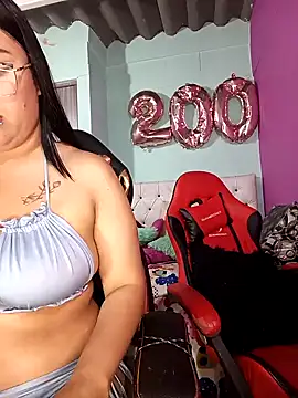 Snapshot of Nathahot69 chatting on February 1, 2025, 8:18 am Nathahot69 online show from February 1, 2025, 8:18 am