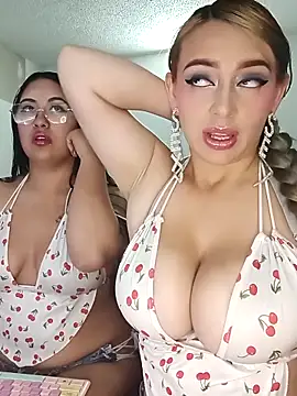 Snapshot of Nathahot69 chatting on September 30, 2025, 9:03 am Nathahot69 online show from September 30, 2025, 9:03 am