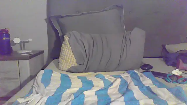 Snapshot of Kinkysubfag80 chatting on February 24, 2025, 7:00 am Kinkysubfag80 online show from February 24, 2025, 7:00 am