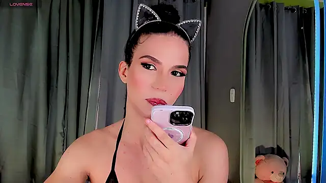 gatitavenecis online show from January 22, 2025, 2:14 pm