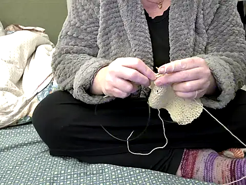 Snapshot of MarthaBriest chatting on February 2, 2026, 4:22 am MarthaBriest online show from February 2, 2026, 4:22 am