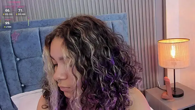 Snapshot of pretty_sunlight_ chatting on May 21, 2026, 9:22 pm pretty sunlight online show from May 21, 2026, 9:22 pm