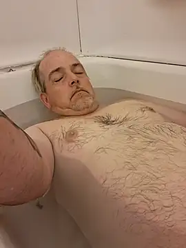 marc1812 online show from October 7, 2025, 2:20 am