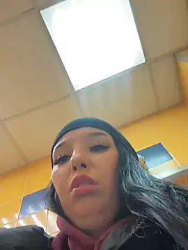 Tisha Busty online show from December 15, 2024, 5:10 pm