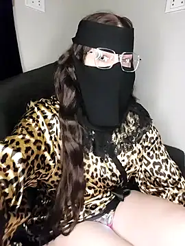 Snapshot of -Arab_milf- chatting on September 9, 2025, 1:54 pm -Arab milf- online show from September 9, 2025, 1:54 pm