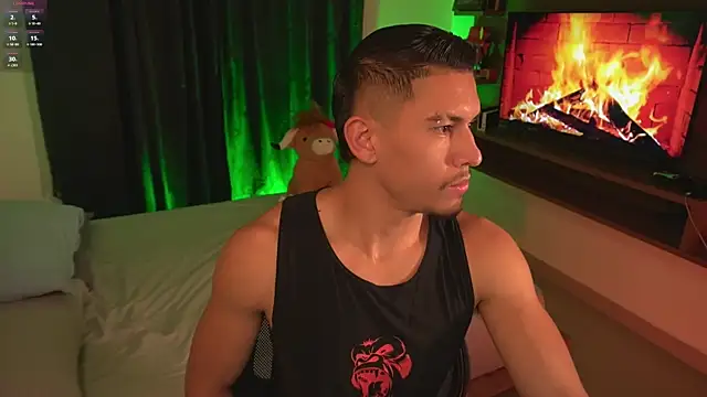 Aaronfox x online show from May 26, 2026, 12:17 am