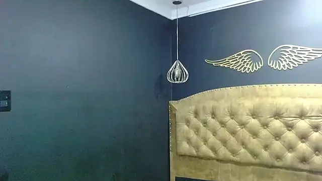 NathaliaSmith3x online show from March 21, 2025, 1:01 pm