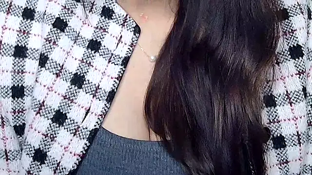 Snapshot of MIss-Naina chatting on December 21, 2025, 7:43 pm MIss-Naina online show from December 21, 2025, 7:43 pm