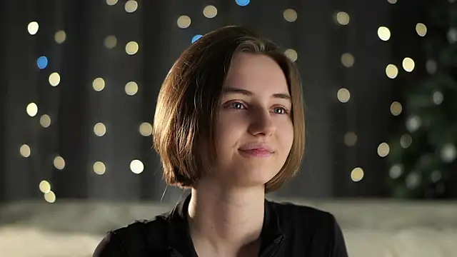 MeghanElson online show from January 14, 2026, 12:44 pm