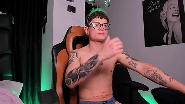 LexieandNate online show from March 18, 2025, 7:30 am