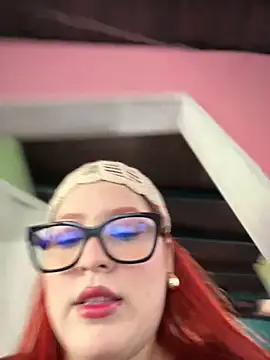 Snapshot of Goddess_Naughty chatting on April 29, 2026, 6:47 pm Goddess Naughty online show from April 29, 2026, 6:47 pm